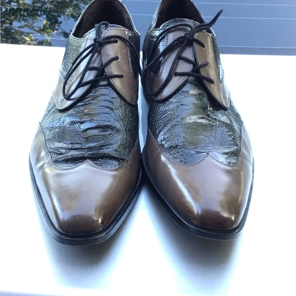 MEZLAN Genuine Ostrich and leather Wingtip Oxfords